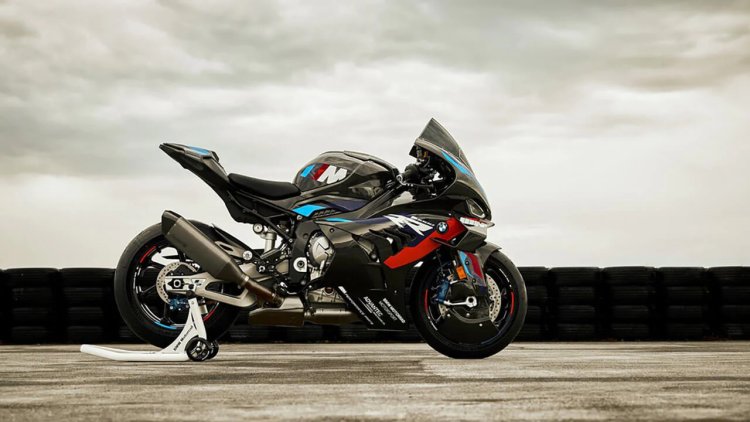 BMW Unleashes the Beastly M 1000 RR-0 to 100 in 3 Sec