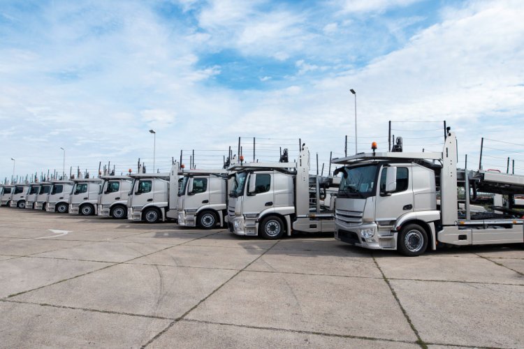 Daimler India CV Urges Government to Follow AC Cabin Rule