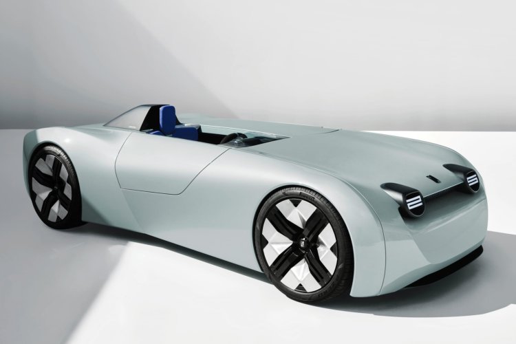 Triumph TR2 Revived As Crazy BMW i3-Based Single-Seat Speedster